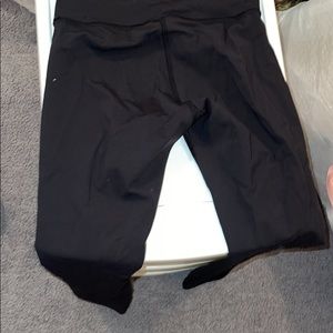 Lululemon Wunder Under size 2